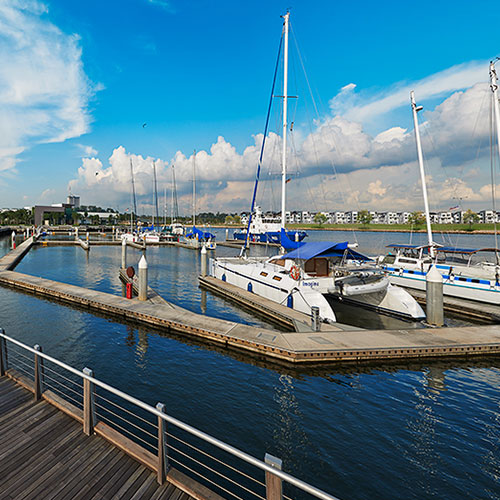 Senibong Cove marina